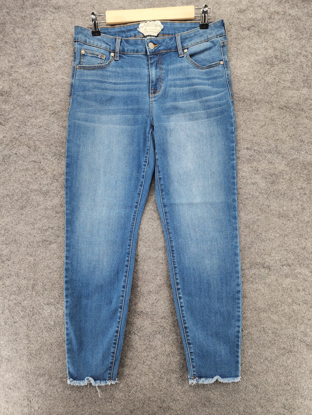 Altar'd State Jeans Womens Juniors 28/7 Capri Ankle Blue Denim Mid Rise